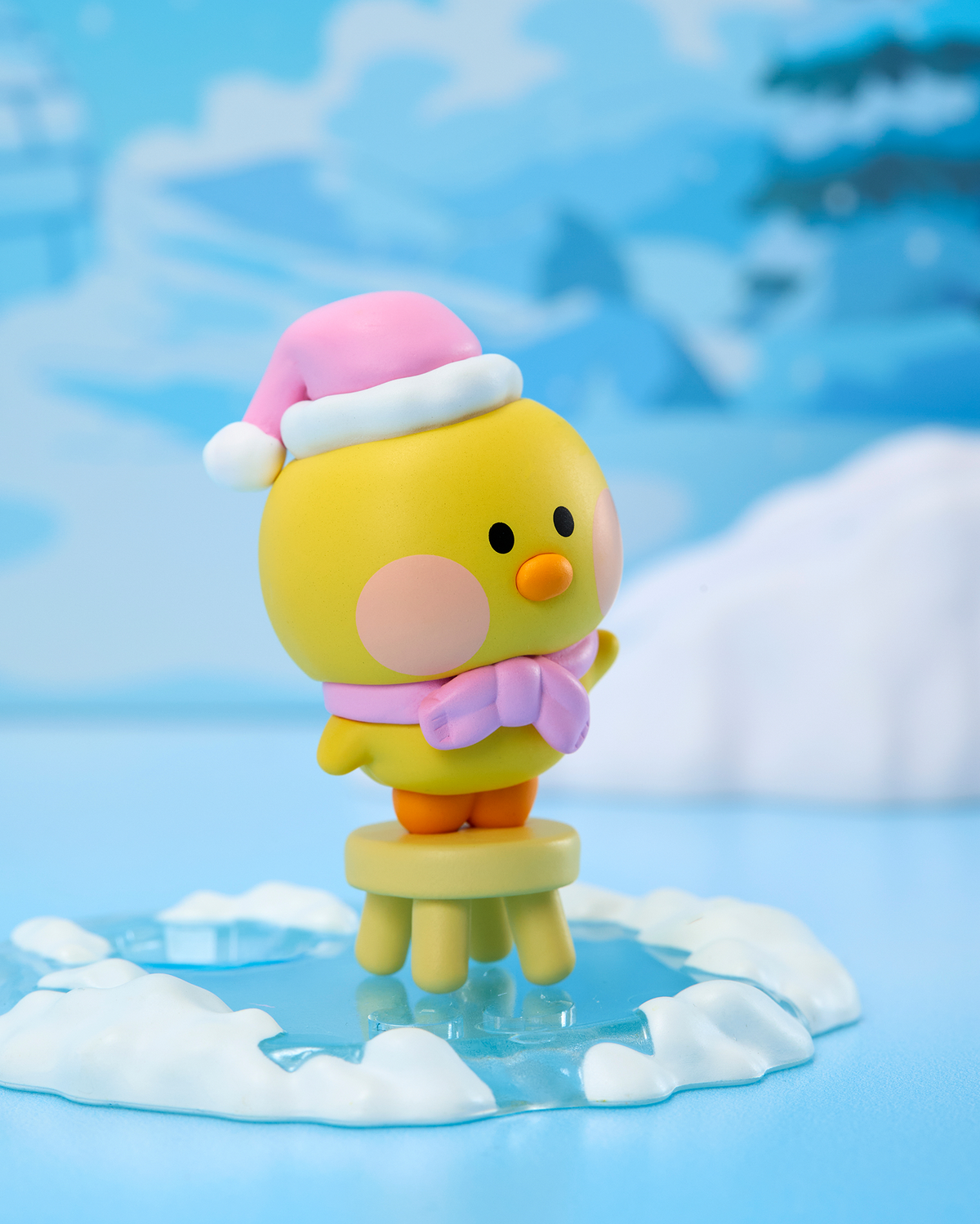 LINE FRIENDS minini x Pudgy Penguins Collectible Figure Set